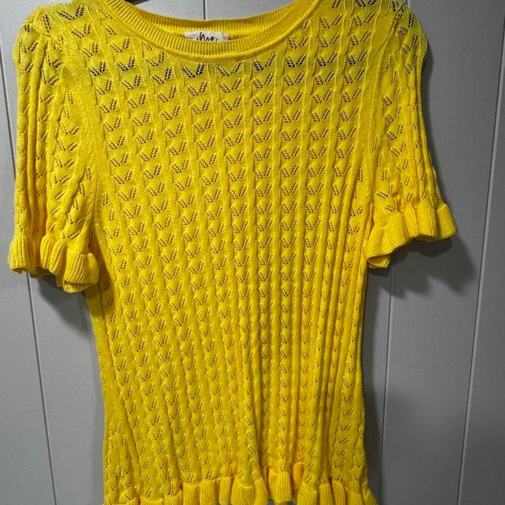Jennie carter yellow knit top